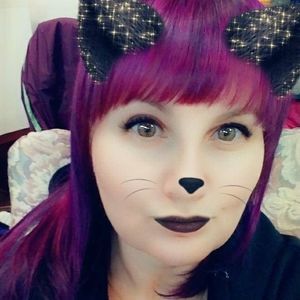 Meet your Posher, Catherine